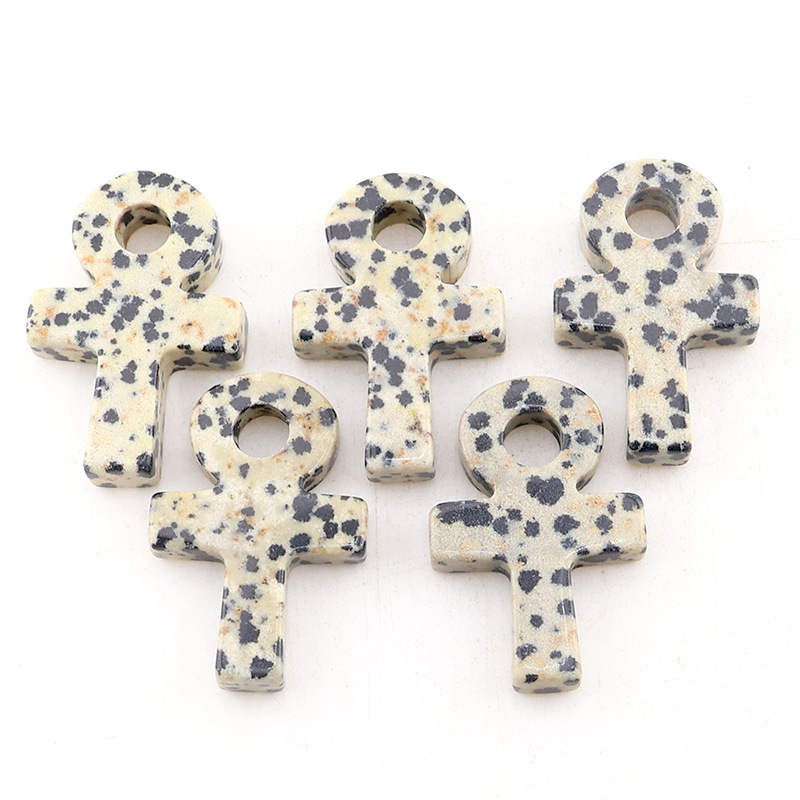 Colgante Cruz Ankh con Punto D - Jewelry Making Michaels reseña y precio